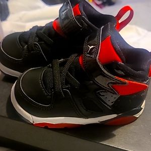 Red black and white Nike Toddler's Air Jordan FLIGHT CLUB '91 size 4c